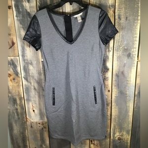 Banana Republic dress black and grey size 4